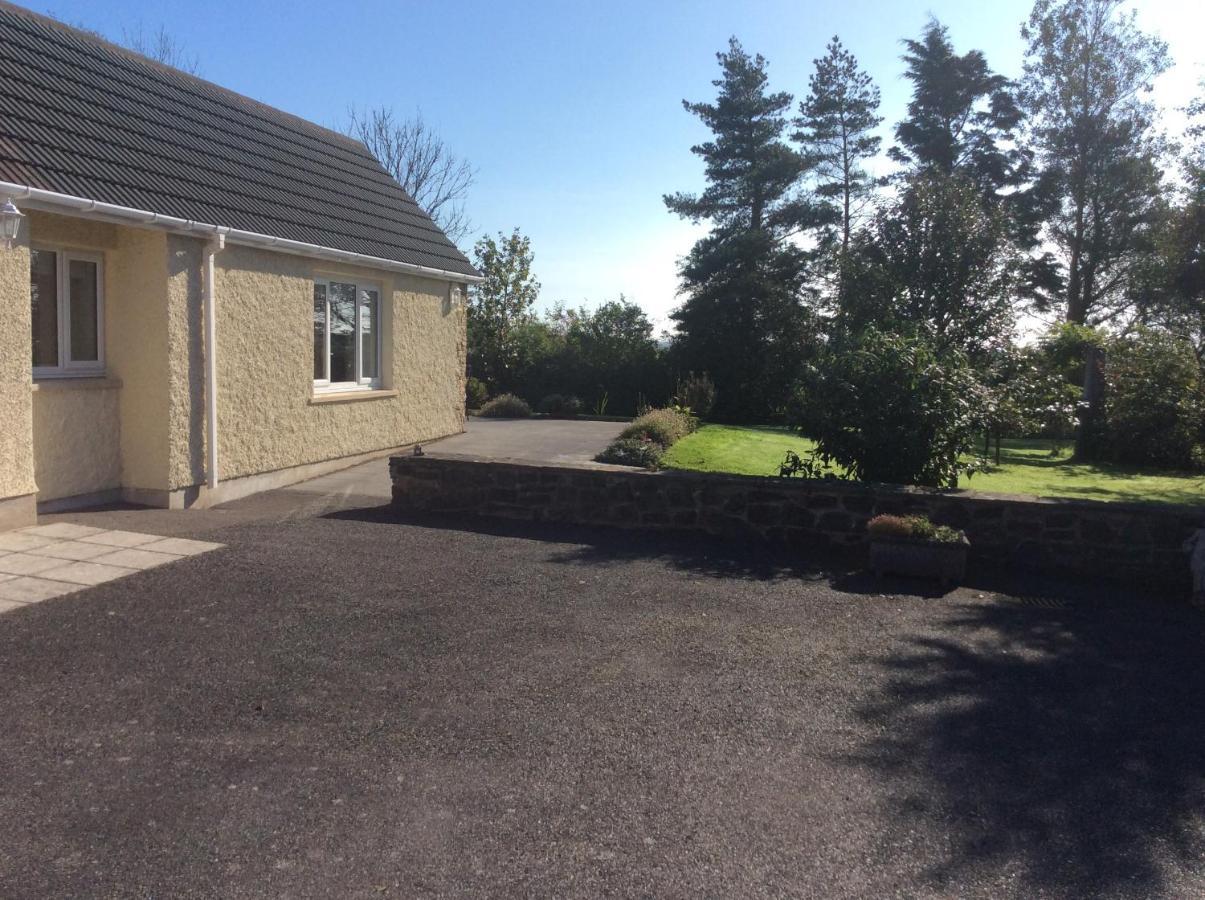 Hotel Pembrokeshire Fields Haverfordwest Exterior foto